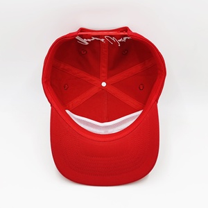 Casquettes de baseball à visière plate en coton <span class=keywords><strong>rouge</strong></span> pour hommes OEM, broderie personnalisée, streetwear, chapeau non structuré, <span class=keywords><strong>casquette</strong></span> <span class=keywords><strong>snapback</strong></span> avec logo blanc - Product Image 4