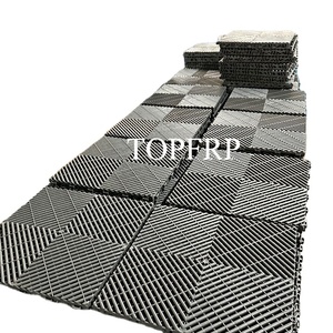 กระเบื้องปูพื้นโรงรถพลาสติก PP กันลื่นทนทานเป็นมิตรกับสิ่งแวดล้อมดีไซน์ยุโรปพื้นไวนิลออกแบบกราฟิกสำหรับใช้ในร่ม - Product Image 1