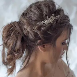 Buatan tangan bunga paduan sisir rambut kaca kristal Asesorios Para Mujer dengan mutiara Bling logam berlian aksesoris rambut wanita mewah