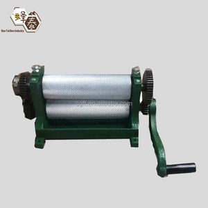 Nouvelle machine à presser les fondations en alliage <span class=keywords><strong>d</strong></span>'aluminium avec rouleau de gaufrage à la cire <span class=keywords><strong>d</strong></span>'<span class=keywords><strong>abeille</strong></span>, équipement apicole pour la fabrication de plaques de cire <span class=keywords><strong>d</strong></span>'<span class=keywords><strong>abeille</strong></span> chinoises et italiennes - Product Image 1