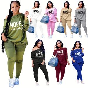 Completo Due Pezzi Primavera 2025 per Taglie Forti, Stampa '<span class=keywords><strong>NOPE</strong></span>', Spalla Obliqua, Manica Lunga, Decorazione con Borchie - Product Image 1