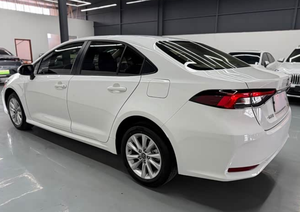Auto Usate <span class=keywords><strong>Toyota</strong></span> <span class=keywords><strong>Corolla</strong></span> 1.2T LHD Berlina, Senza Incidenti, Basso Chilometraggio, Efficiente nei Consumi - Product Image 5