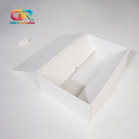 Boîtes pliables imprimées personnalisées, boîte cadeau en papier de luxe pliable avec poignée découpée, boîte en papier rigide de luxe