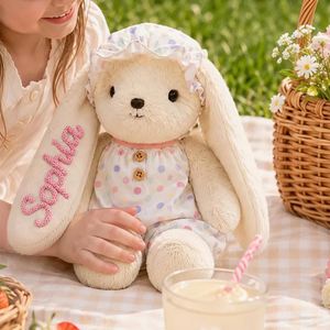 Conejo de Peluche Personalizado, Adorable Peluche Suave para Dormir y Abrazar, Almohada Kawaii con Vestido de Pijama, Tejido a Mano, Regalo de Pascua - Product Image 5