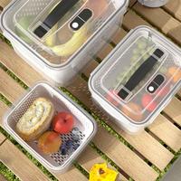 Hete Verkoop 800Ml Voedselopslagcontainers Met Afvoermand Plastic Voedselcontainer Fruit En Groenten Herbruikbare Lekbestendige Sets