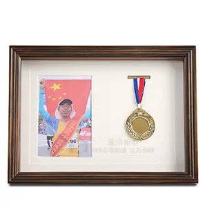 Custom Wholesale Hout Frame Perfecte Medaille Display Voor Hardlopers Rece Winnaar Voetbal Gymnastiek Alle Sport Medaille Frame