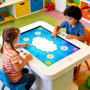 Table de jeu interactive avec projection pour enfants : brainstorming, éducation, travail d'équipe, défis créatifs et activités numériques - Product Image 1