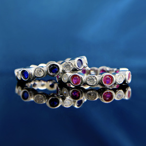 Anello Minimalista Rotondo con Zirconi, Gioiello Elegante da Donna per Uso Quotidiano - Product Image 5