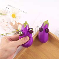 Jouet anti-stress amusant en forme d'aubergine froncée, à presser, avec visage de bulbe oculaire, à rebond lent, décoration de bureau, cadeau farfelu
