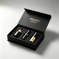Boîte cadeau cosmétique magnétique de luxe avec logo personnalisé, boîte d'emballage rigide en carton avec insert personnalisé pour ensemble de soins de la peau et de rouge à lèvres