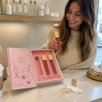 Scatola Regalo Personalizzata OEM ODM a Forma di Libro Rosa con Logo in Lamina d'Oro, Scatola di Carta Rigida con Coperchio a Cerniera, Vendita all'Ingrosso