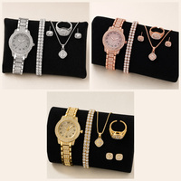 Montre à quartz pour femme avec bracelet en acier inoxydable, chiffres romains et strass, bijoux de mode, coffret cadeau de luxe pour anniversaire et fêtes