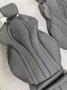 Housses de siège de voiture en cuir personnalisées pour BMW Série 3 E90 F30 E36 E46 E92 Pièces intérieures 2005-2011 Série 7 Land Cruiser - Product Image 2