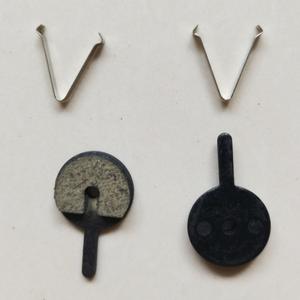 2024 pièces de vélo <span class=keywords><strong>prix</strong></span> usine chaussures de <span class=keywords><strong>frein</strong></span> de haute qualité plaquettes de <span class=keywords><strong>frein</strong></span> en gros plaquettes de <span class=keywords><strong>frein</strong></span> à disque de vélo pour vélos - Product Image 2