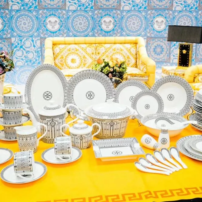Set Peralatan Makan Gaya Royal, Tulang Halus Lukisan Emas Asli, Set Alat Makan Cina