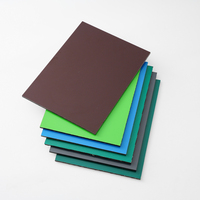 Panneau composite en aluminium brillant 4 mm, taille personnalisée, revêtement FEVE, couleur personnalisée, panneau ACM pour revêtement d'entrée de salle d'exposition