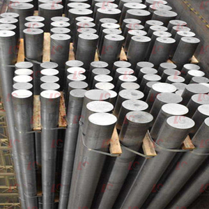 Barres d'acier à faible teneur en carbone laminées à chaud standard d'ASTM en gros de haute qualité d'usine 35x6000mm pour des pièces d'usinage de précision en acier de moule - Product Image 2