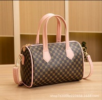 Sacs à main de luxe de créateurs pour femmes, grandes marques, nouvelle collection 2026, sac Boston pour femme, sac bandoulière simple pour téléphone, sac oreiller perlé en PU