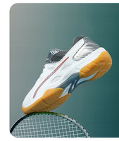 Nouvelles chaussures de sport en mesh respirant et antidérapant, légères, pour hommes et femmes, adaptées au badminton et au tennis de table