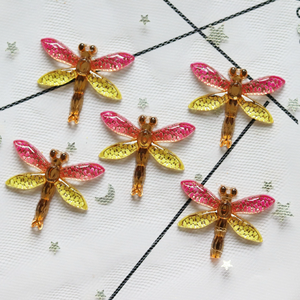 Libélula Colorida de Resina con Parte Posterior Plana y Agujeros para Manualidades, Accesorios de Joyería, Decoración de Bodas - Product Image 5