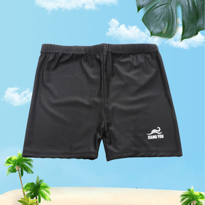 กางเกงว่ายน้ำแห้งเร็วสำหรับผู้ชายเซียง ยู เม็นส์สีดำทรงหลวมขาสี่เหลี่ยมสำหรับเล่นกีฬาทางน้ำ - Product Image 1