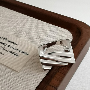 Bague en argent S925 pour femme multicouche sergé Design carré creux européen américain transfrontalier SI diamant en argent sterling - Product Image 4