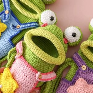 Customizable Crochet Frog Crossbody Phone Bag Cute Cartoon Artificial Style Crochet Bag - Product Image 5