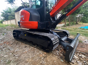 Excavatrice KX165 2023 d'occasion, faible nombre d'heures de fonctionnement, moteur 5,5 tonnes, godet de 0,2 m³, hydraulique KYB, pour travaux de construction et de terrassement. - Product Image 5