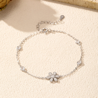 925 argent Sterling élégant étincelant fleur clair CZ bracelet à breloques pour femmes filles haut de gamme fête bijoux fins