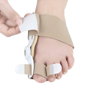 Pouce <span class=keywords><strong>Valgus</strong></span> Correction Ceinture avec support en plastique Oignon Attelle Toe Redresseur <span class=keywords><strong>pour</strong></span> empêcher le chevauchement des orteils et <span class=keywords><strong>Hallux</strong></span> <span class=keywords><strong>Valgus</strong></span> - Product Image 4