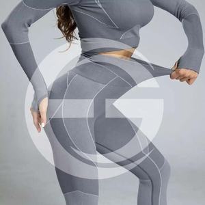 Conjunto de Yoga con logotipo personalizado, nuevo diseño, 2022 - Product Image 1