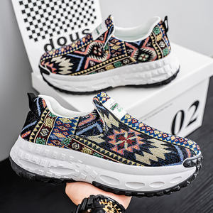 Chaussures décontractées en toile pour hommes, à semelle épaisse, rehaussantes, légères, pour le sport et la course à pied, vente en gros - Product Image 4