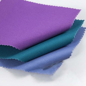 Fábrica al por mayor Ripstop poliéster Oxford tela 600D poliéster Oxford tela impermeable High Denier - Product Image 1