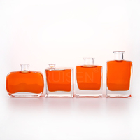 Bouteille en verre d'aromathérapie de spiritueux de parfum carrés de luxe populaire bouteille de diffusion