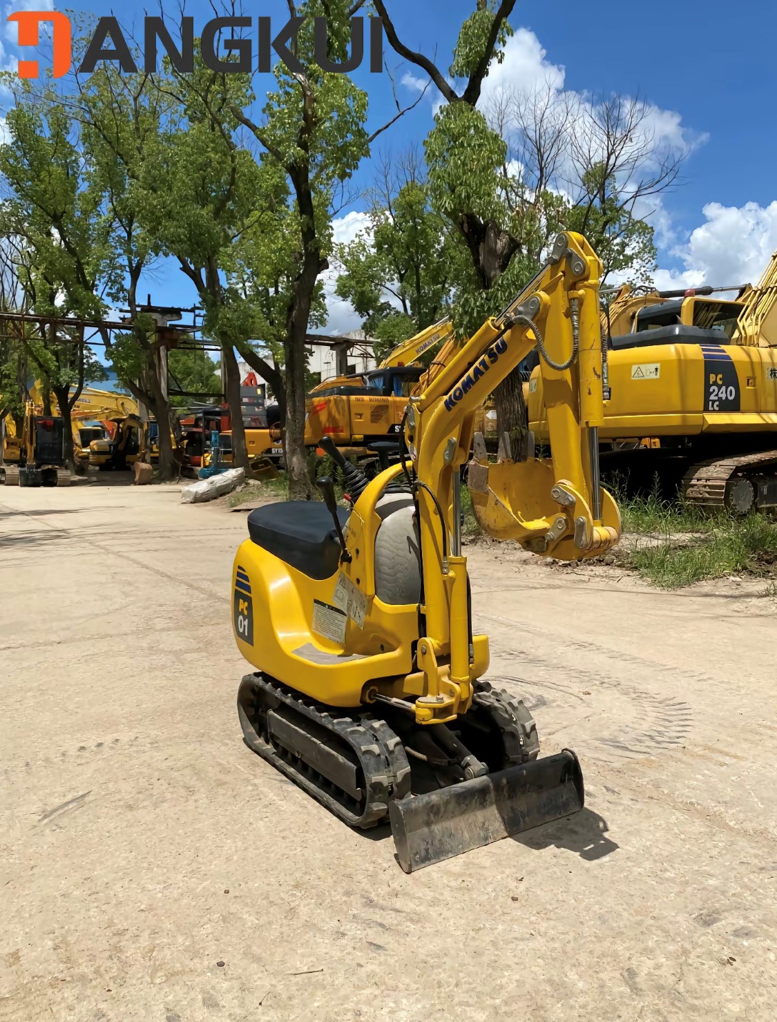 komatsu pc 01