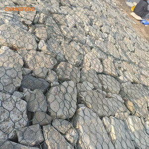 Filet de <span class=keywords><strong>cage</strong></span> en pierre de gabion Filet de protection contre les chutes de pierre Panier de gabion pour mur de soutènement de <span class=keywords><strong>cage</strong></span> en pierre Galfan Coated - Product Image 5