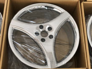 Jantes forgées Chrome O Z Style à trois branches 5x112 pour Volkswagen Beetle Golf Jetta Bora Mk1 Mk4 A4 Pq34 pour <span class=keywords><strong>Audi</strong></span> <span class=keywords><strong>Tt</strong></span> - Product Image 4
