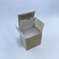 Boîtes cadeaux de haute qualité à faible MOQ, boîtes en carton ondulé avec intérieur en papier, boîtes d'emballage personnalisées avec impression numérique
