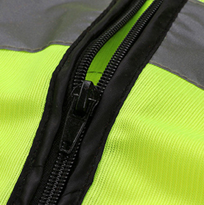 เสื้อกั๊กโพลีเอสเตอร์สะท้อนแสงอุปกรณ์เพื่อความปลอดภัยสำหรับพนักงานก่อสร้างปรับแต่งโลโก้ได้ - Product Image 2