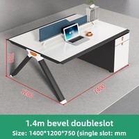 Ensemble de poste de travail de bureau moderne pour 4 personnes, bureau en A avec écran de confidentialité et armoires de rangement mobiles sur pied