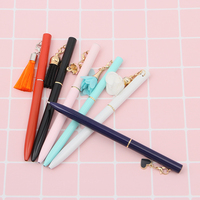 En gros Nouveau design stylos avec logo personnalisé stylo mince pendentif gel stylo