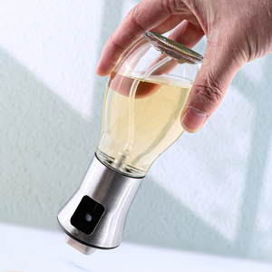 Bouteille pulvérisateur d'huile en verre plaqué multicolore de 170 ml et 200 ml, format portable pour la préparation quotidienne en cuisine - Product Image 2