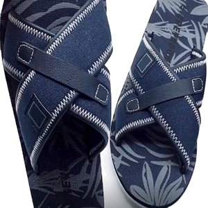 <span class=keywords><strong>Ciabatte</strong></span> <span class=keywords><strong>con</strong></span> Cinturini Incrociati per Donna e Uomo, Sandali <span class=keywords><strong>con</strong></span> Suola in Gomma, Disponibili in Blu e Verde - Product Image 4