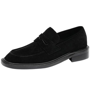 Zapatos Mocasines Clásicos con Punta Puntiaguda y Borlas Transpirables, Zapatos de Vestir Formales para Hombre, Duraderos, de Moda, para Verano, Bodas y Negocios - Product Image 1