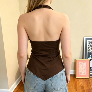 เสื้อกล้ามเวสต์ลายดอกไม้สีน้ำตาลสไตล์อเมริกันวินเทจ แบบผูกคอ ดีไซน์เปิดหลัง เซ็กซี่ ทรงเข้ารูป เหมาะสำหรับใส่เป็นเลเยอร์สำหรับผู้หญิง - Product Image 6