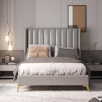 Lit double king size de luxe avec plateforme et tête de lit haute, cadre de lit rembourré pour suite de chambre principale