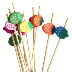 Brochettes à cocktail en bambou multicolores en forme de fraise, 4,72 pouces, paquet de 100 pièces, mignonnes, décoratives pour charcuterie, anniversaire, <span class=keywords><strong>sandwich</strong></span> - Product Image 2