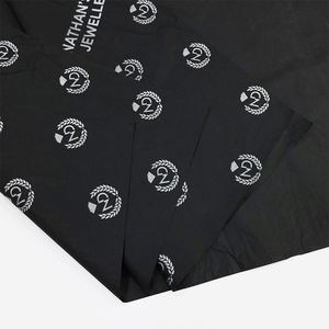 Papier d'emballage noir personnalisé avec logo, emballage pour t-shirt, cadeau pour bouquet, papier d'emballage de luxe - Product Image 3