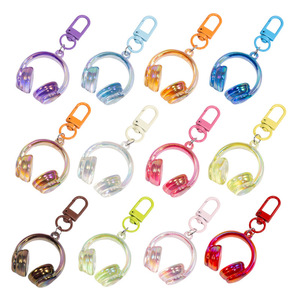 Llavero de moda con diseño de auriculares 3D, colgante de acrílico para llaves de coche, accesorios de moda para bolsos, DIY - Product Image 1