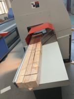 Scie à découper le bois CNC de haute précision pour le travail du bois avec certification CE